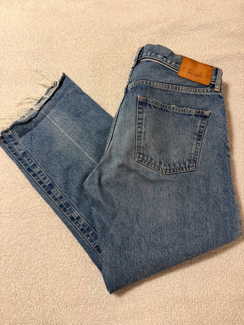 MOUSSY VINTAGE Straight Leg Jeans Raw Hem Denim Medium Blue Wash Distressed - Picture 13 of 13